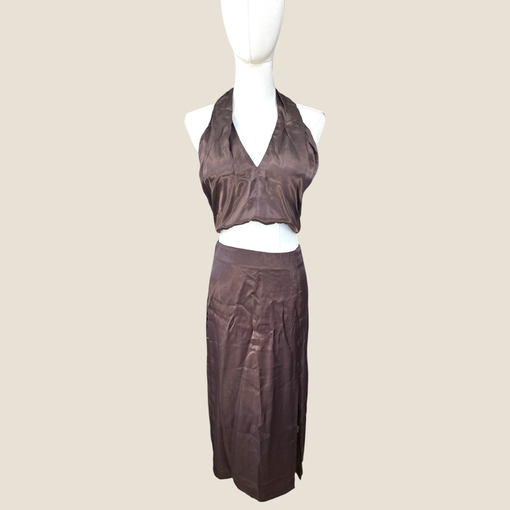 Krisa NWT Size XS brown satin‎ halter w midi skirt set